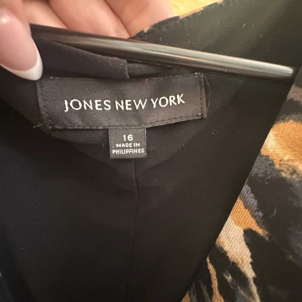 Jones New York Animal Print Midi Dress - Picture 2 of 6